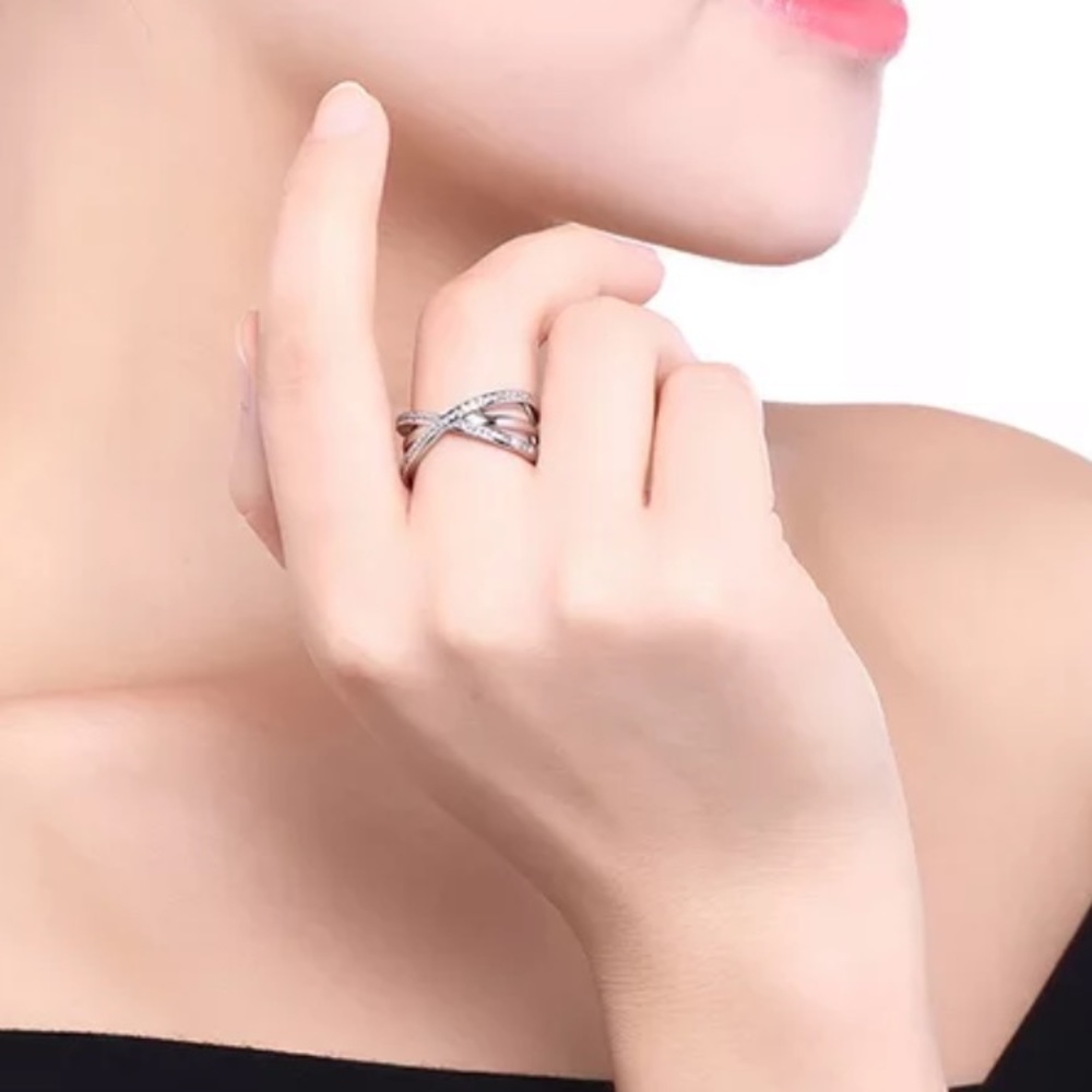 CROSSOVER ♡ Cubic Zirconia GIFT SET - Picture 5 of 7